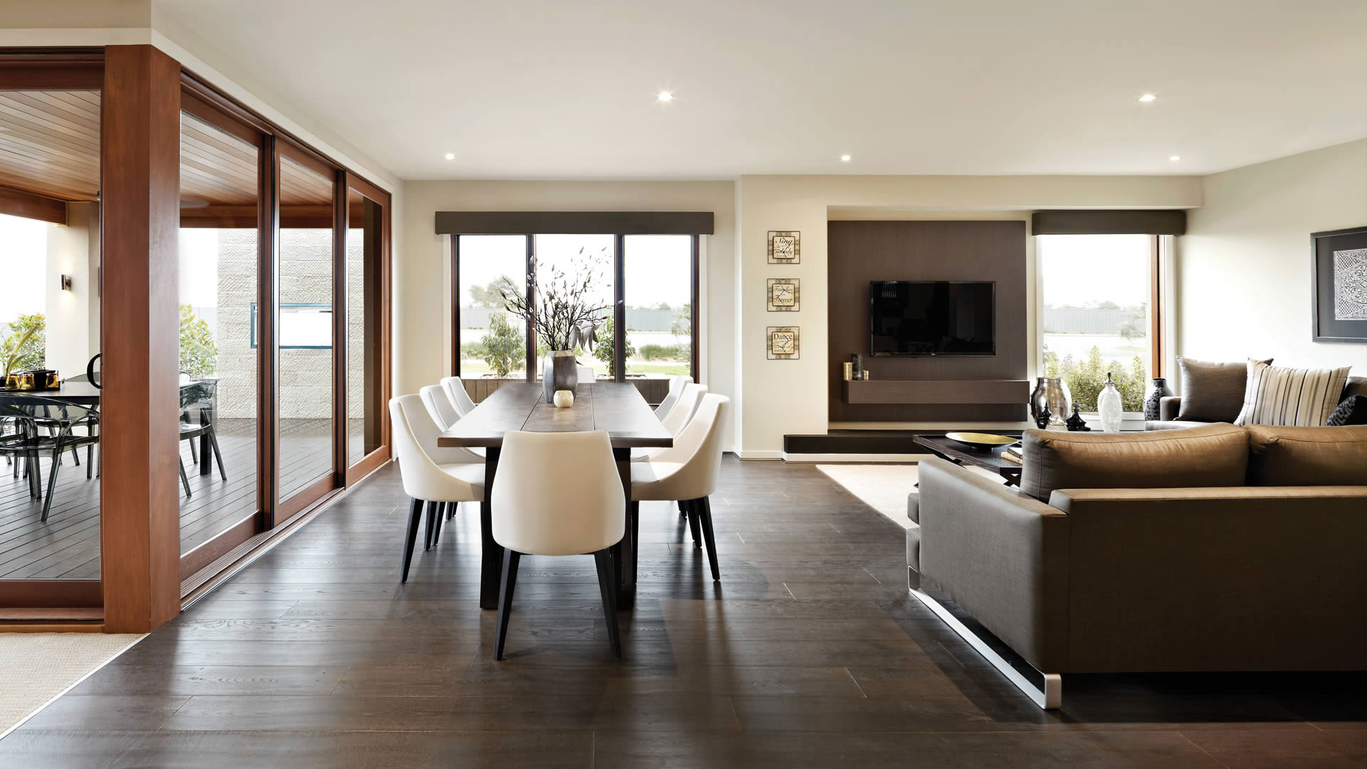 An Elegant and Luxurious Contemporary Home with Shabby Chic Interiors in Melbourne by Carlisle Homes (15)