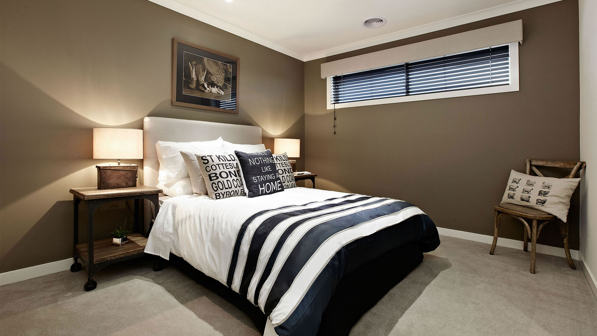 An Elegant and Luxurious Contemporary Home with Shabby Chic Interiors in Melbourne by Carlisle Homes (24)