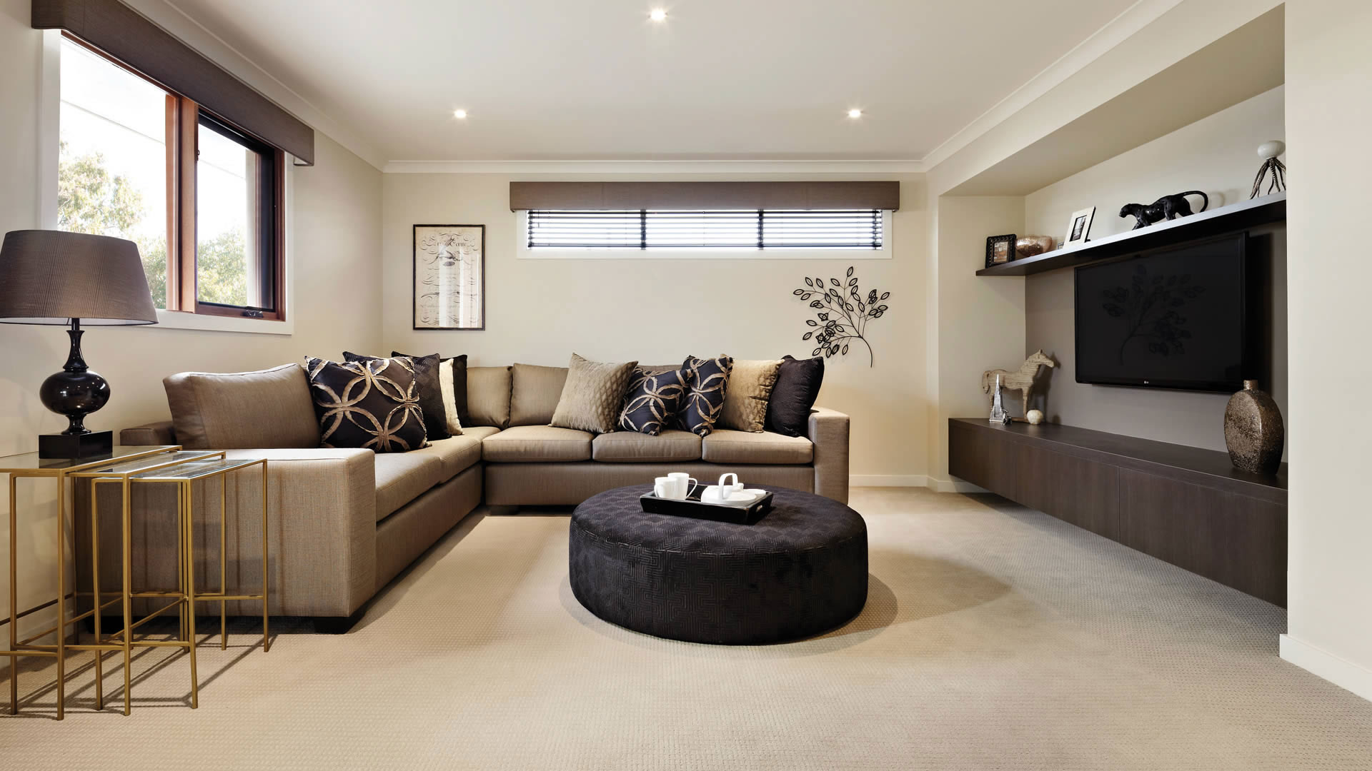 An Elegant and Luxurious Contemporary Home with Shabby Chic Interiors in Melbourne by Carlisle Homes (6)