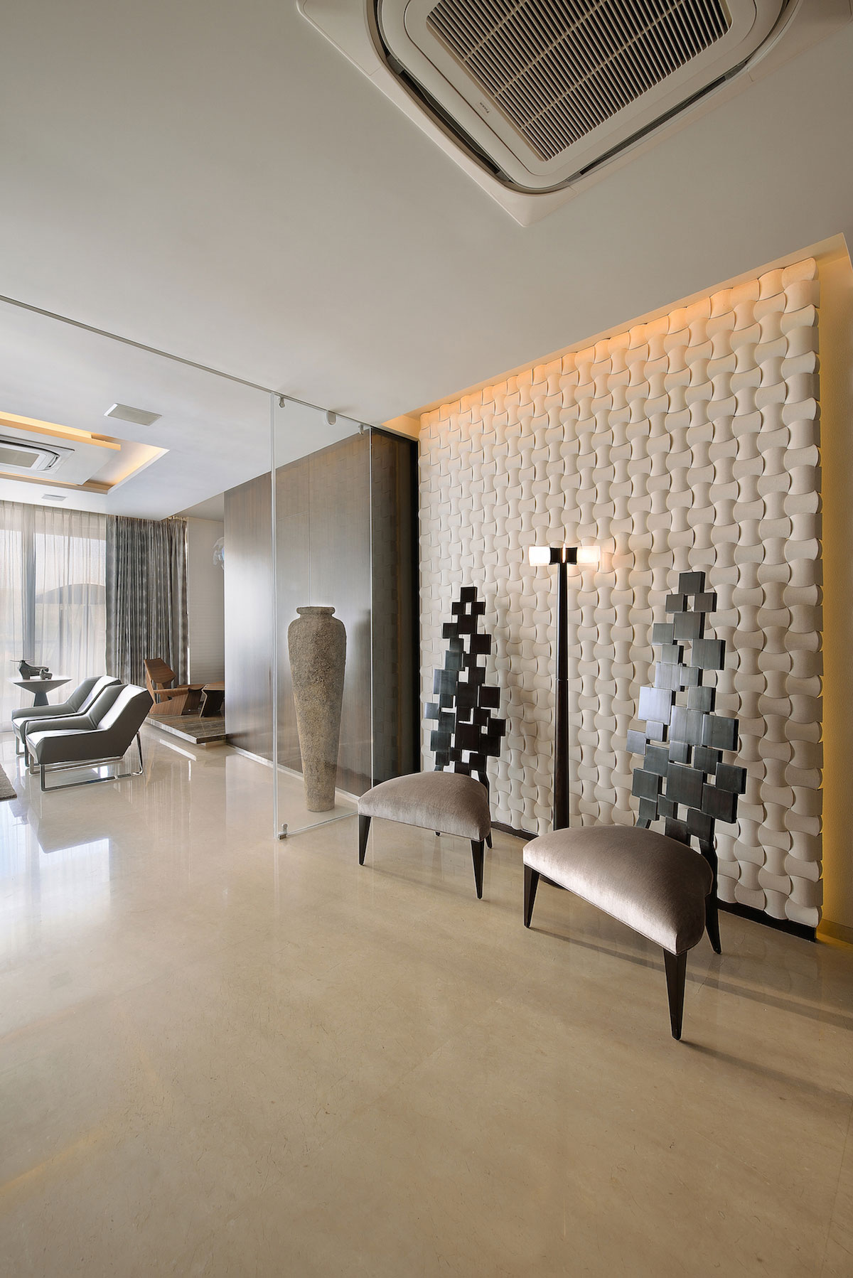An Elegant and Monochromatic Contemporary Home in Shades of Brown on Mumbai by SPACE DYNAMIX (5)