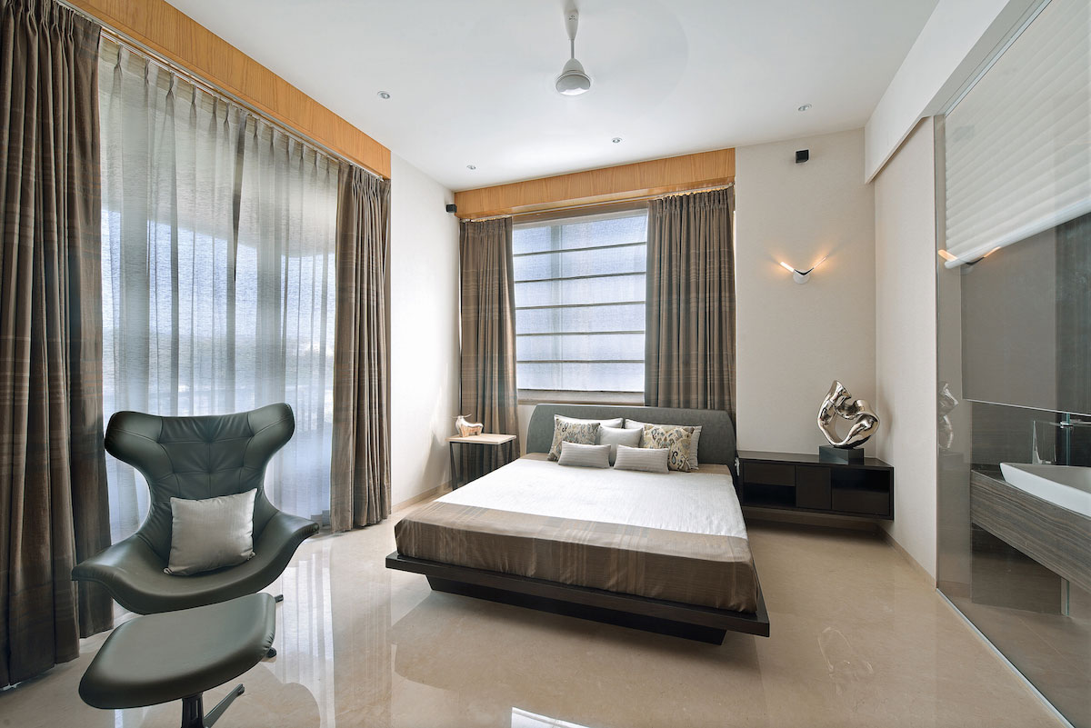 An Elegant and Monochromatic Contemporary Home in Shades of Brown on Mumbai by SPACE DYNAMIX (8)