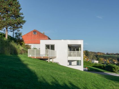 An Elegant and Sophisticated Contemporary Home in Namur, Belgium by Buro 5 Architectes & Associés (1)