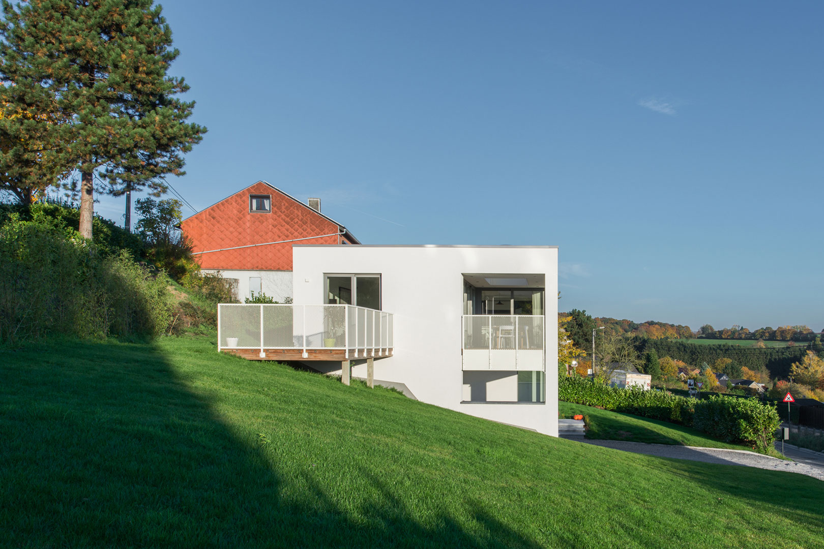 An Elegant and Sophisticated Contemporary Home in Namur, Belgium by Buro 5 Architectes & Associés (1)