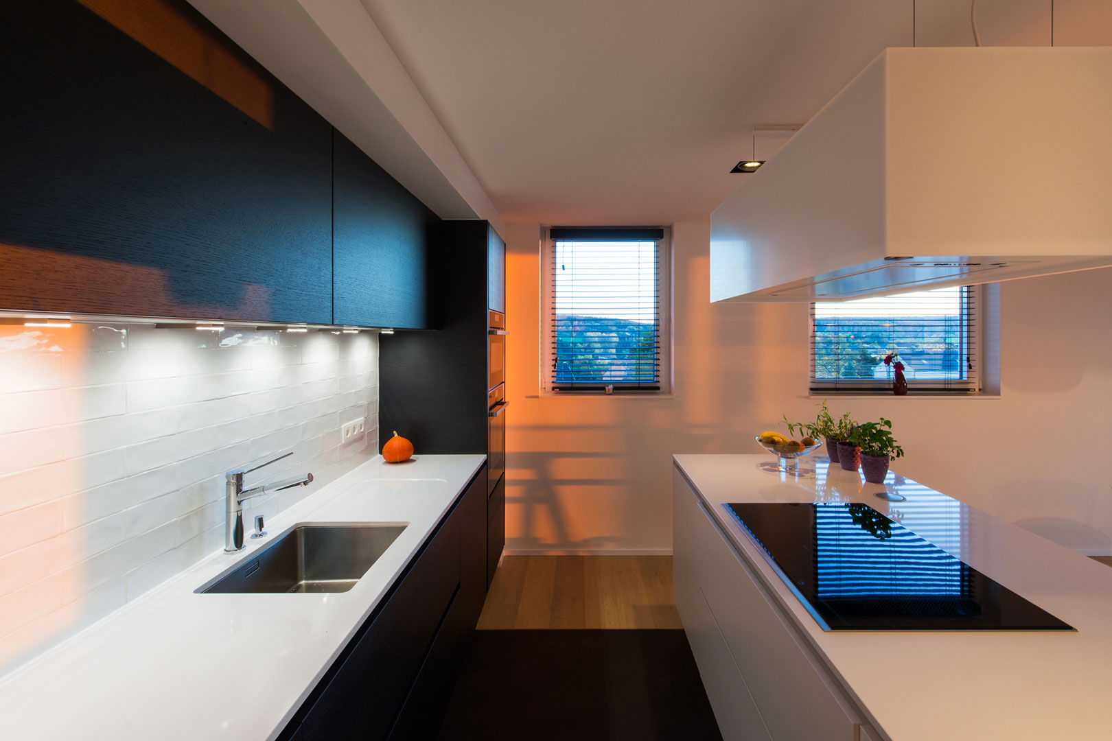 An Elegant and Sophisticated Contemporary Home in Namur, Belgium by Buro 5 Architectes & Associés (12)