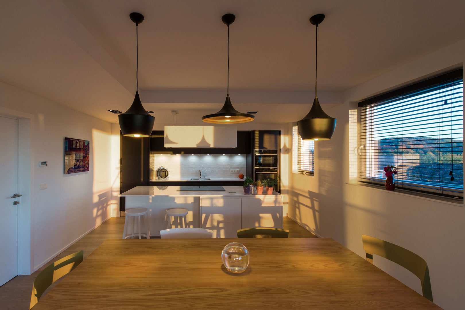 An Elegant and Sophisticated Contemporary Home in Namur, Belgium by Buro 5 Architectes & Associés (14)