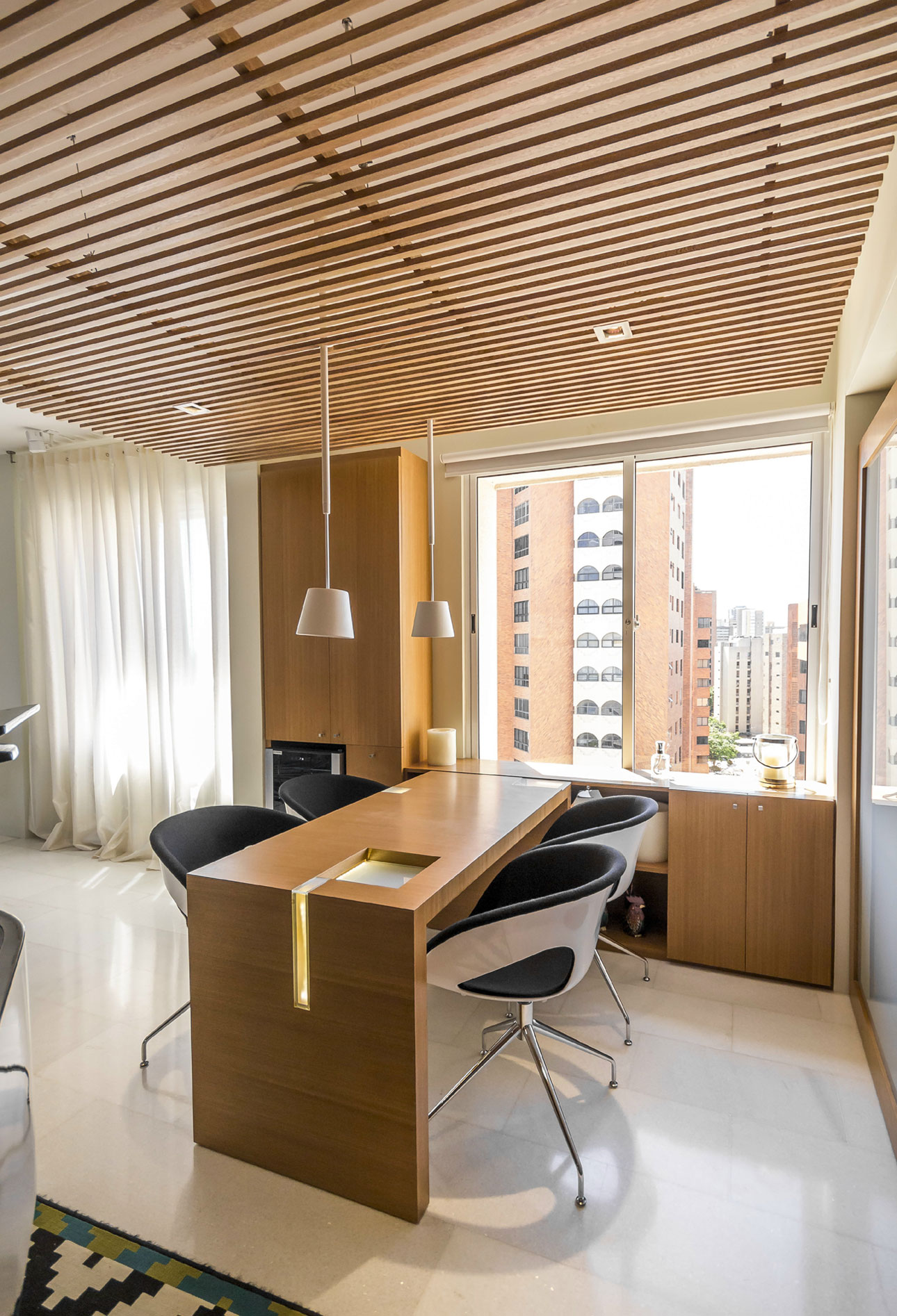 An Elegant and Vibrant Apartment for a Family of Four in Maracaibo, Venezuela by NMD|NOMADAS (11)