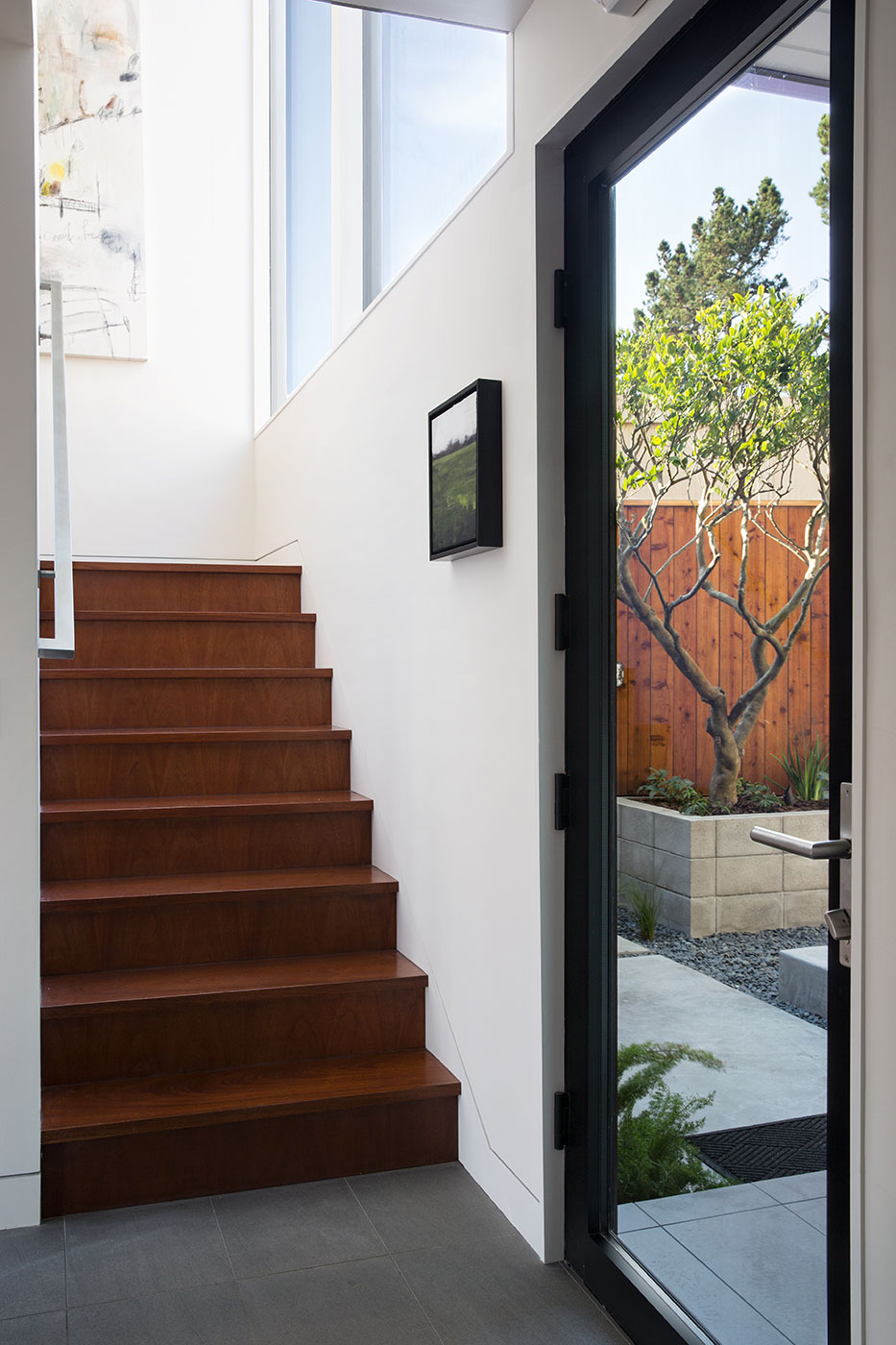 An Elegant and Welcoming Contemporary Home in San Francisco by Klopf Architecture (12)