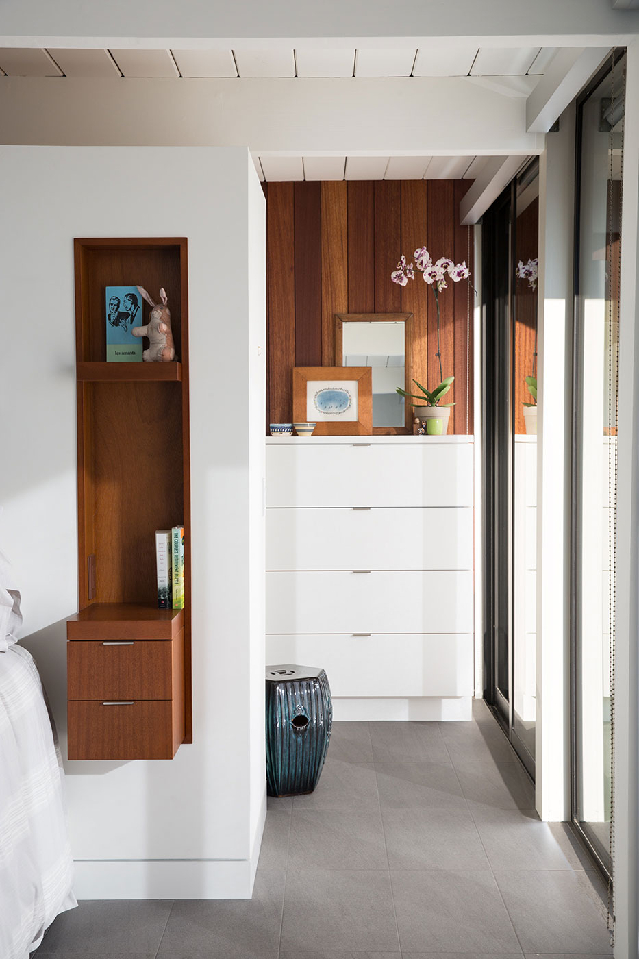 An Elegant and Welcoming Contemporary Home in San Francisco by Klopf Architecture (16)