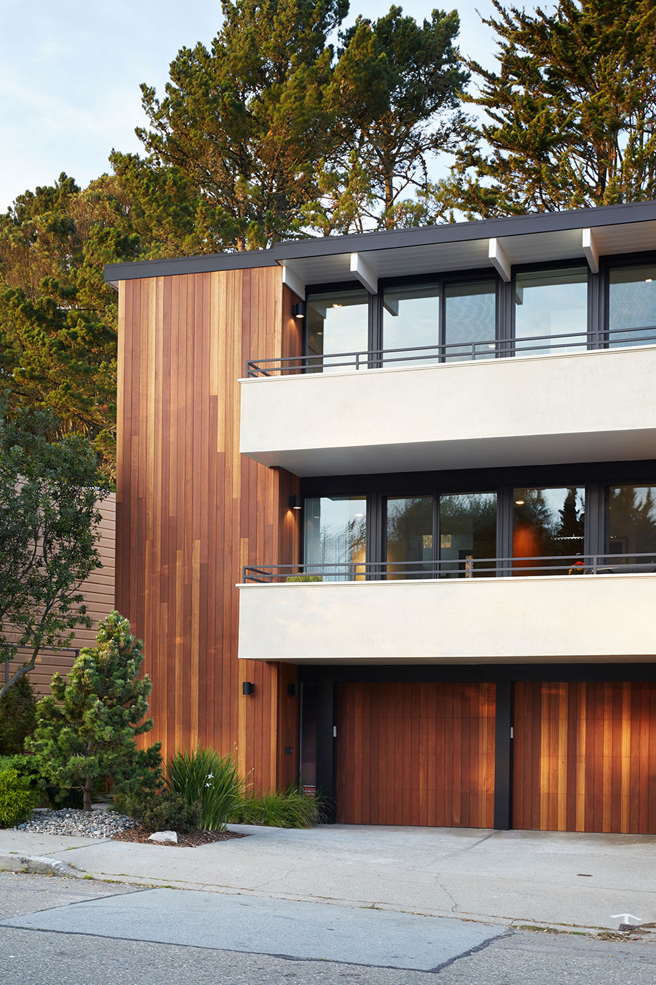 An Elegant and Welcoming Contemporary Home in San Francisco by Klopf Architecture (2)