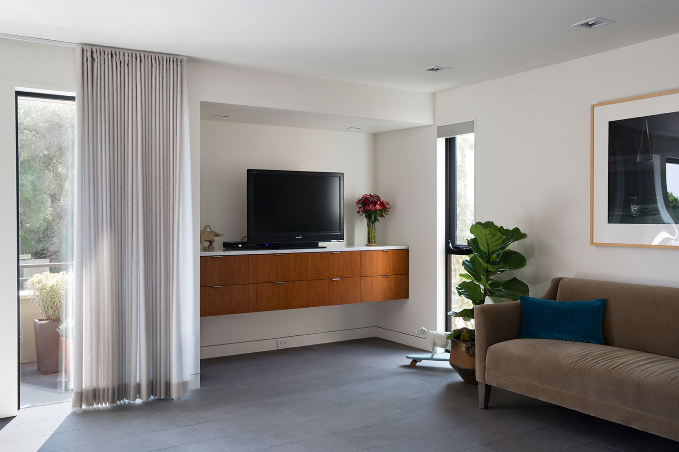 An Elegant and Welcoming Contemporary Home in San Francisco by Klopf Architecture (6)