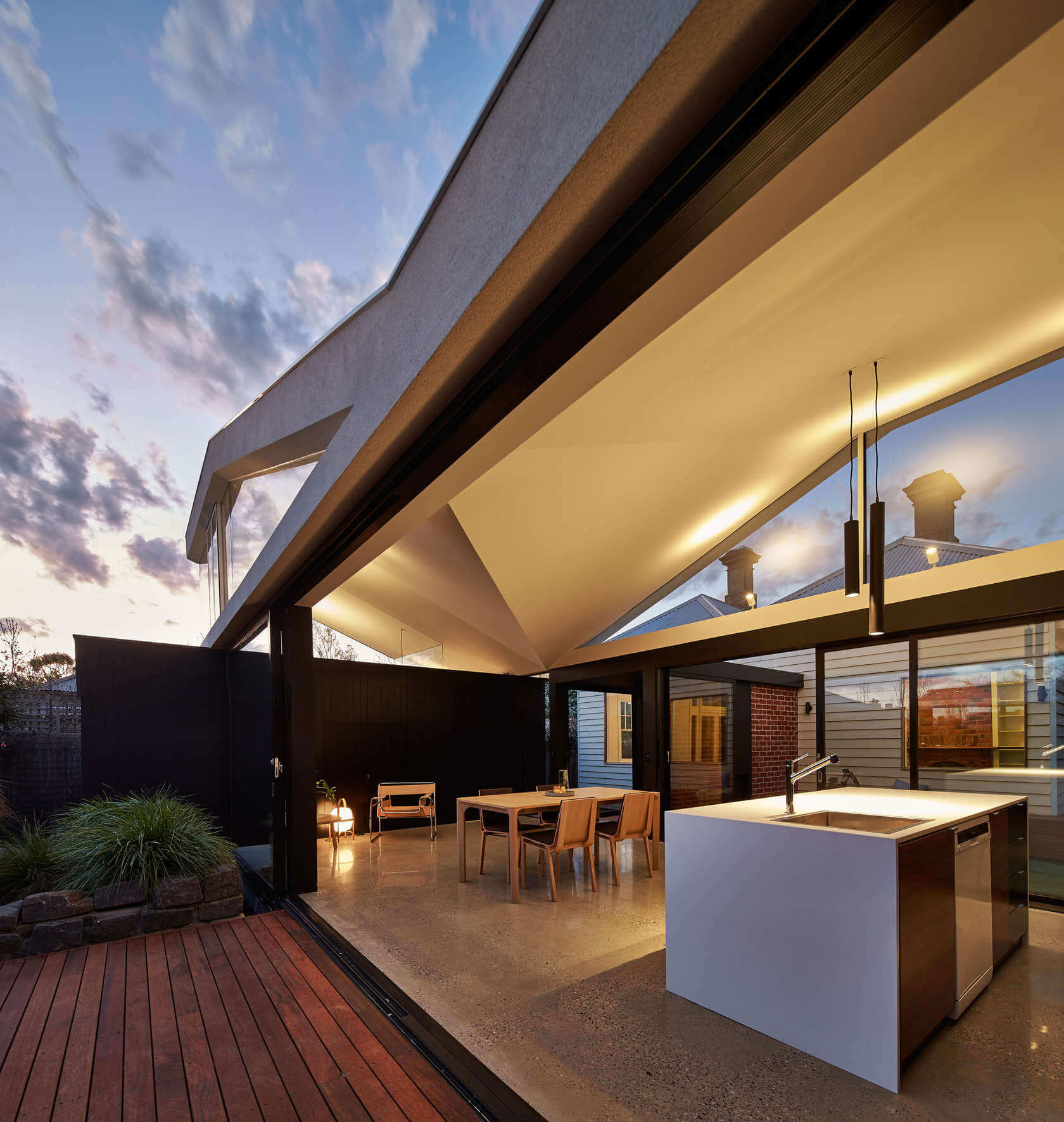 A Contemporary House Framed by Reclaimed Bricks and Separated Glass in Hawthorn by MODO (12)