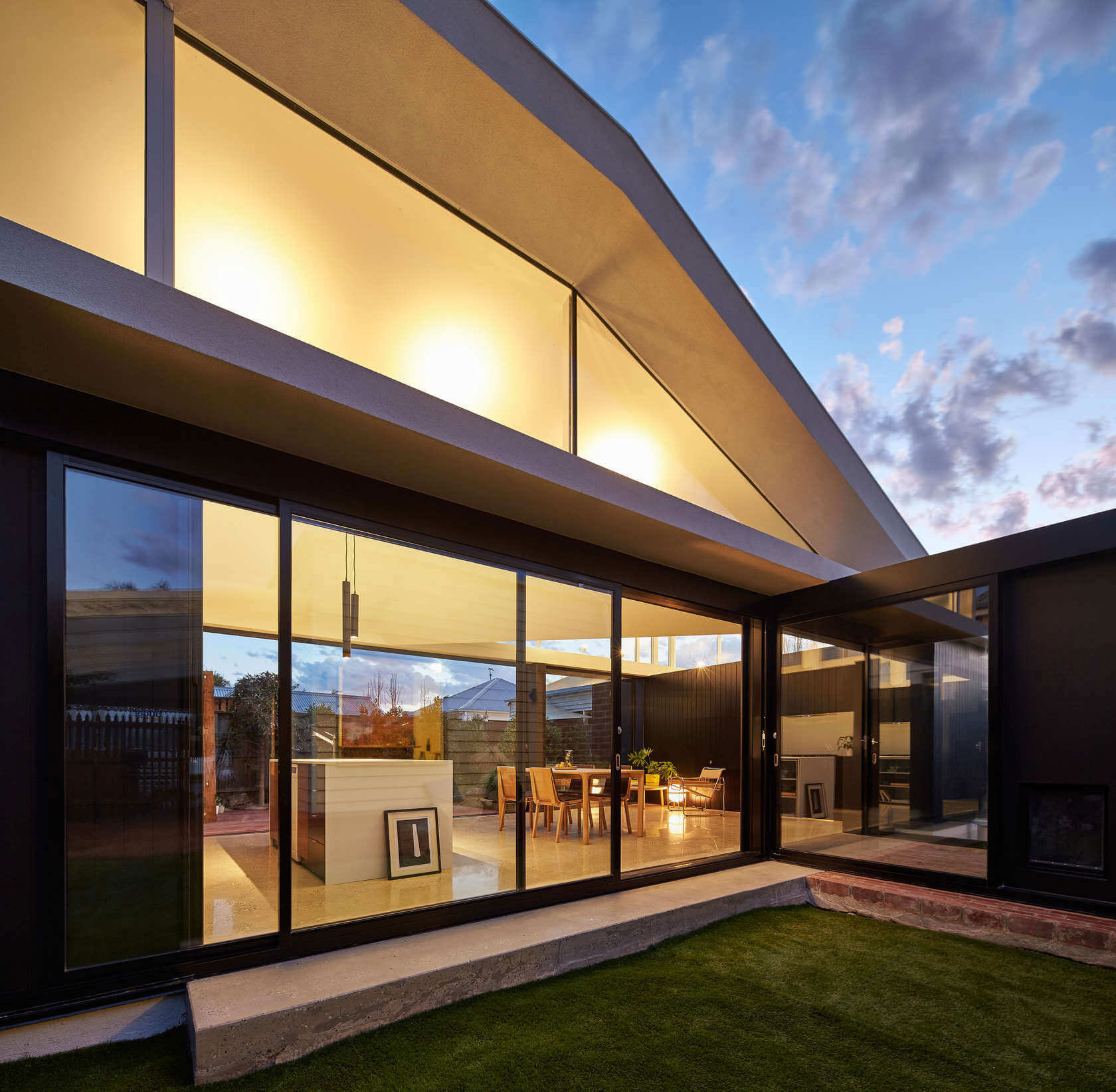 A Contemporary House Framed by Reclaimed Bricks and Separated Glass in Hawthorn by MODO (13)