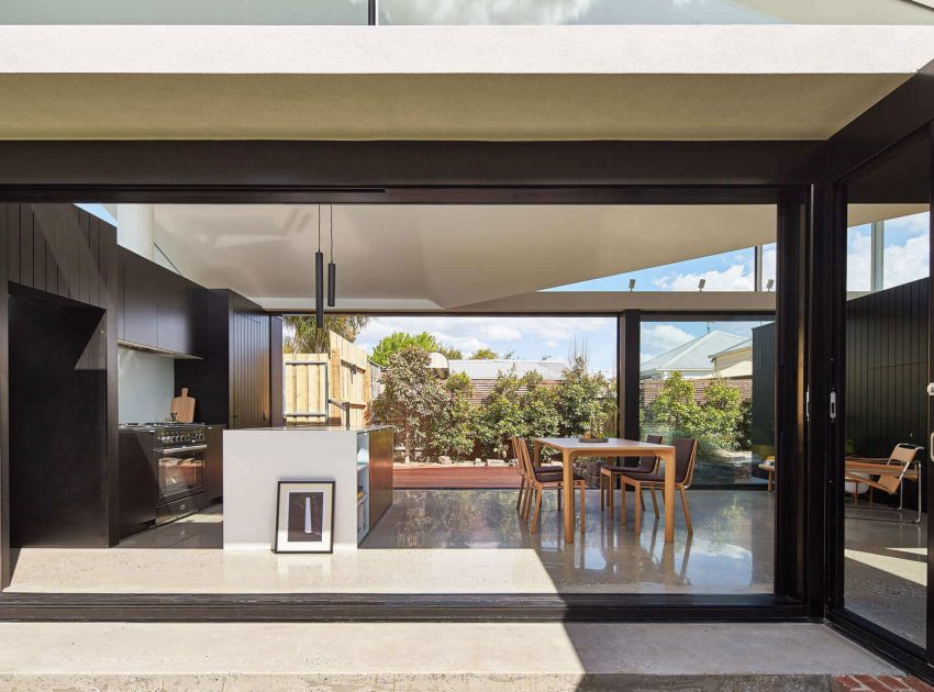 A Contemporary House Framed by Reclaimed Bricks and Separated Glass in Hawthorn by MODO (2)