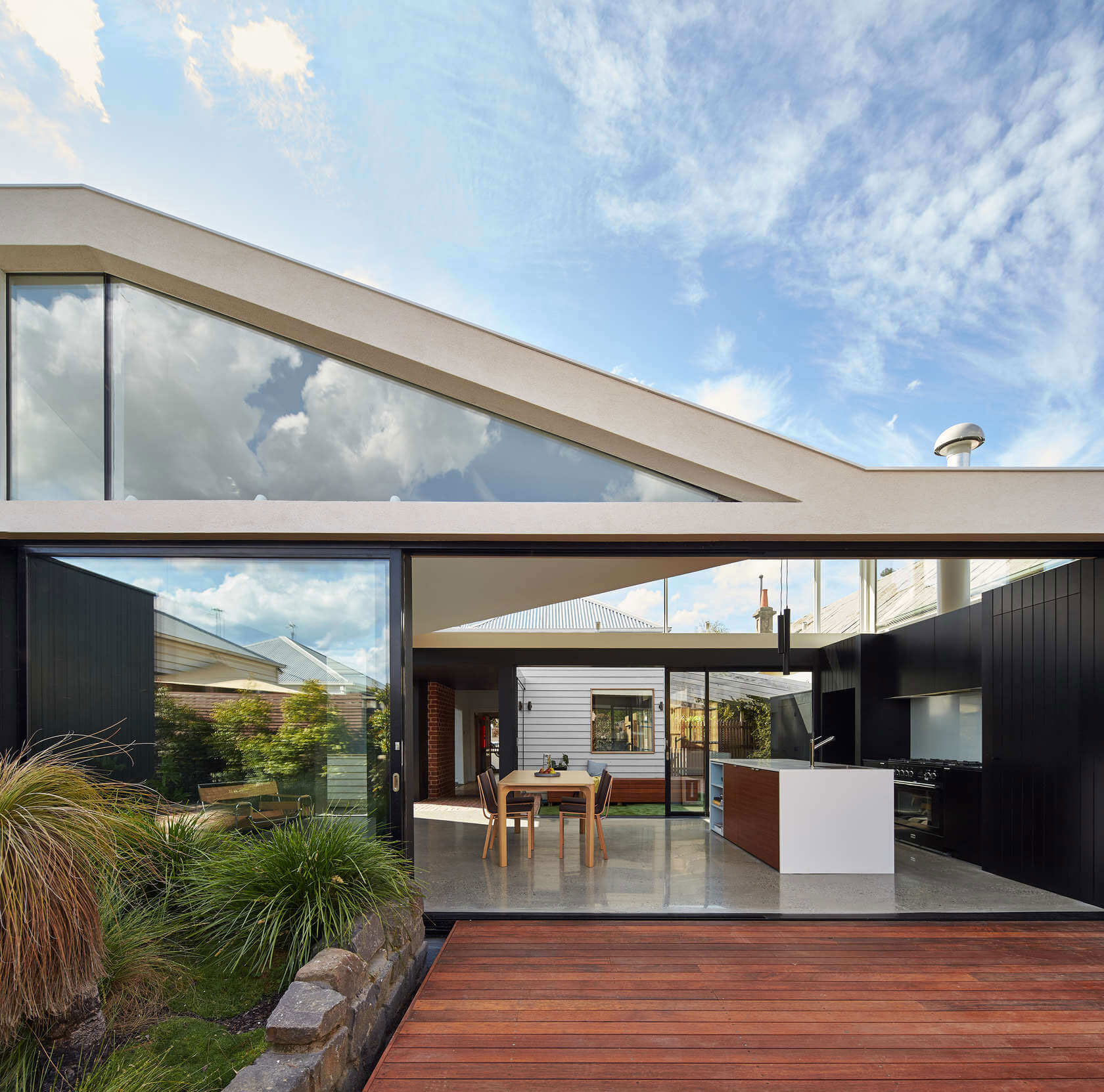 A Contemporary House Framed by Reclaimed Bricks and Separated Glass in Hawthorn by MODO (3)