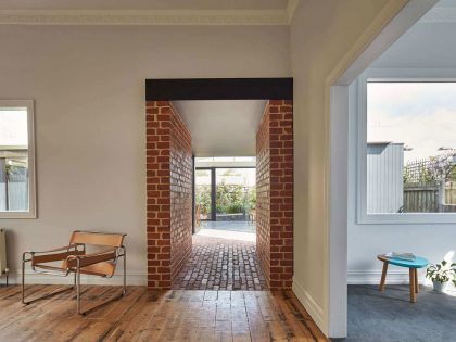 A Contemporary House Framed by Reclaimed Bricks and Separated Glass in Hawthorn by MODO (6)