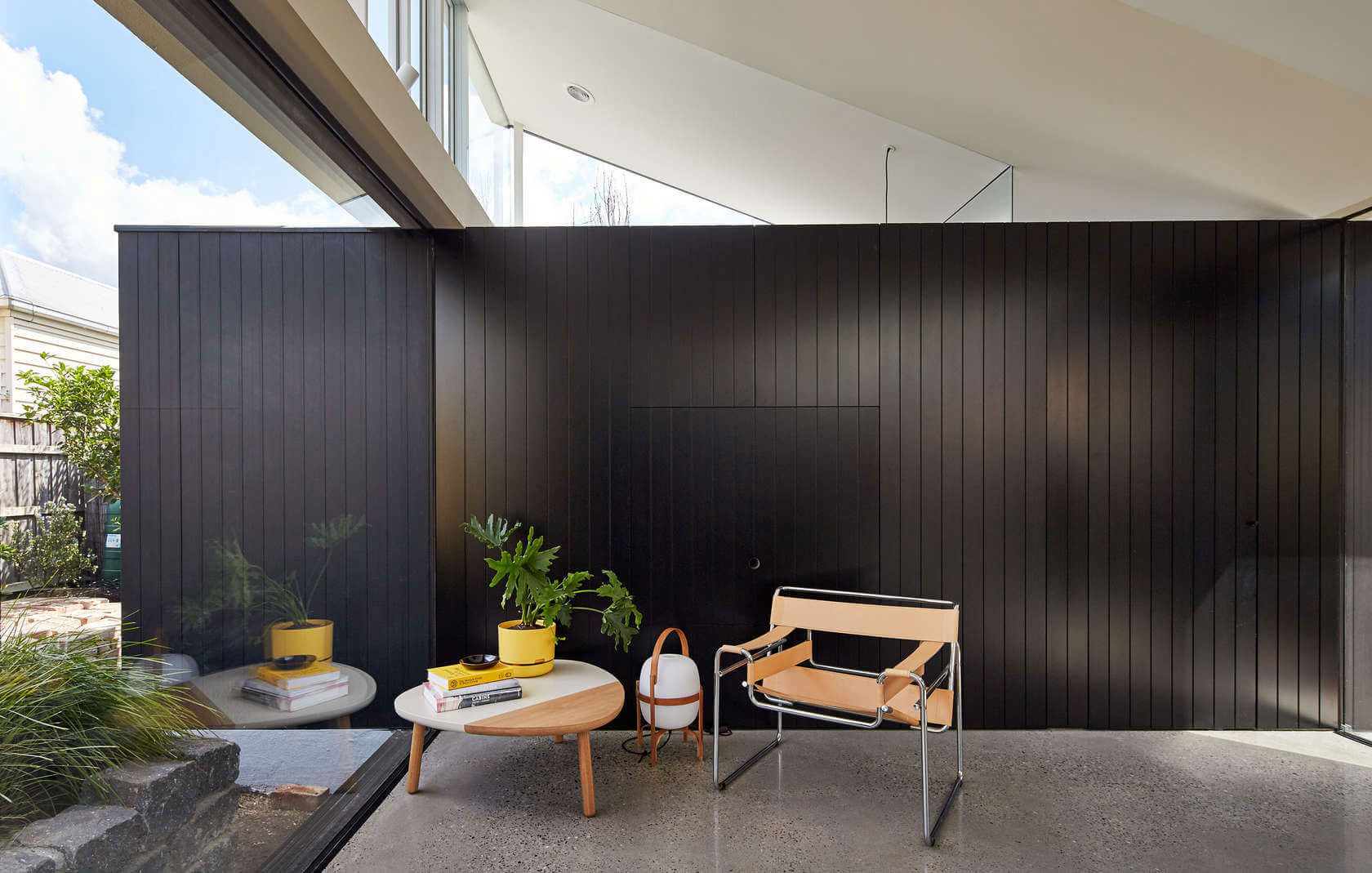 A Contemporary House Framed by Reclaimed Bricks and Separated Glass in Hawthorn by MODO (9)