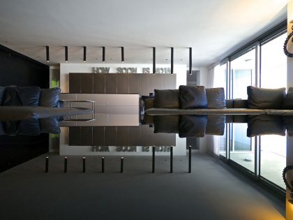 An Exquisite Contemporary Penthouse Apartment for a Fashion Designer in Tel Aviv by Pitsou Kedem Architects (3)