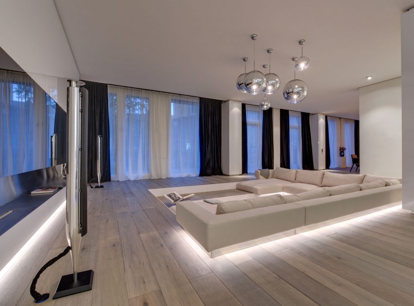 An Exquisite Modern Apartment with Light and Luxury Interiors in Berlin by Philippe Starck & SWISS PROPERTY (4)