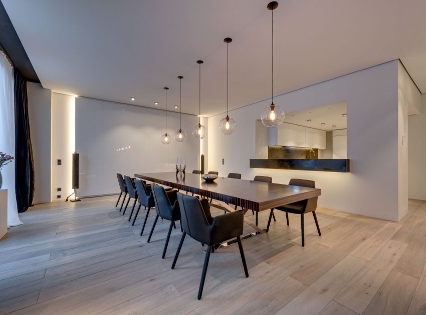 An Exquisite Modern Apartment with Light and Luxury Interiors in Berlin by Philippe Starck & SWISS PROPERTY (9)