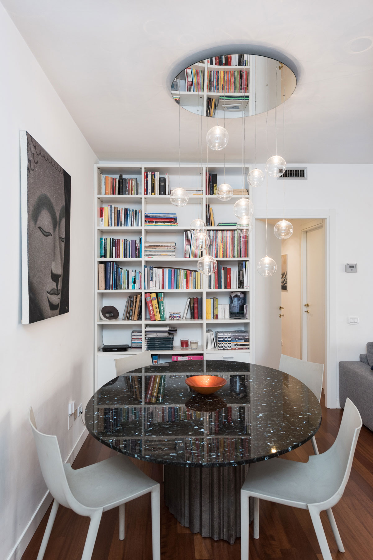 An Old Apartment Turned into a Small Contemporary Home in Rome, Italy by Zero6studio (10)