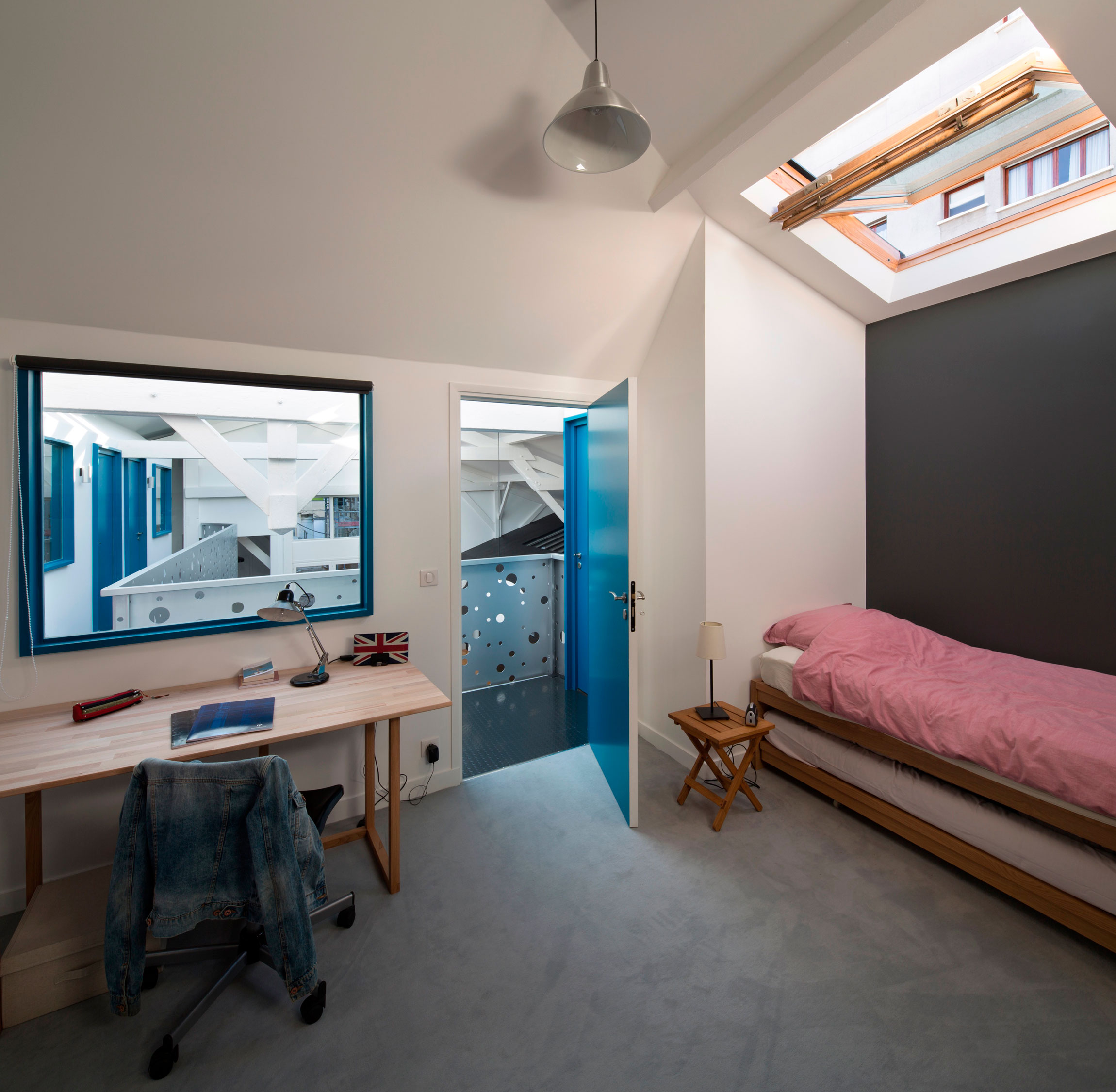 An Old Carpentry Turned into a Colorful Modern Loft with Character in Paris by Agnès et Agnès (14)