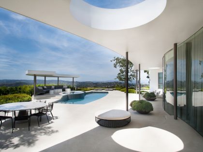 An Open and Airy Contemporary Home with Luminous Interiors in Beverly Hills by Dennis Gibbens Architects (2)