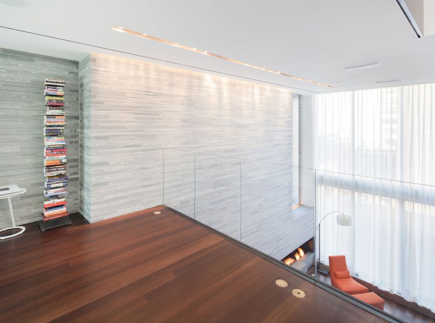 Luxury Modern Penthouse with Spaces Full of Natural Light for a Single Owner by Turett Collaborative Architects (7)