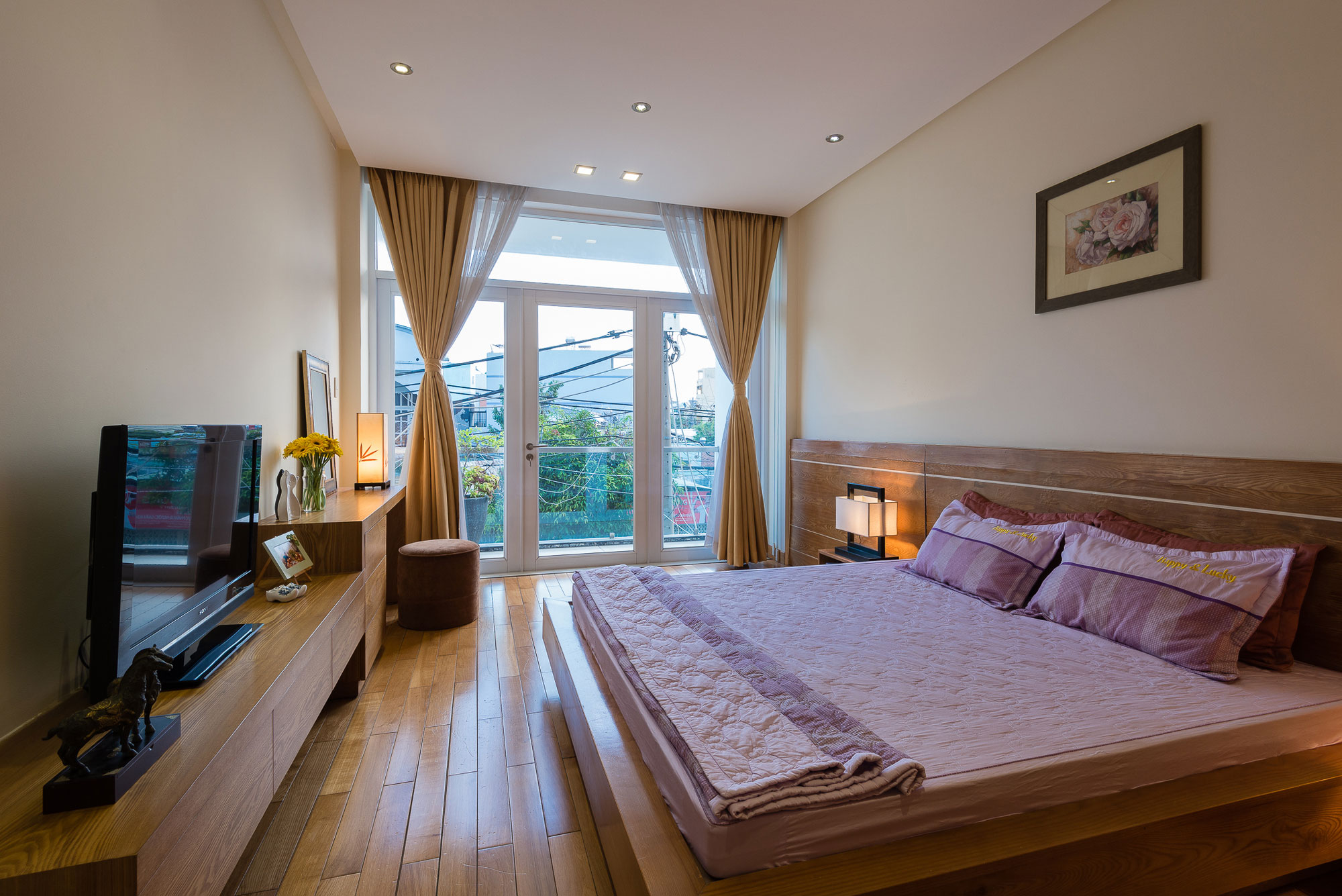 A Vibrant and Cheerful Light-Filled Home Full of Character in Ho Chi Minh by NatureArch Studio (12)
