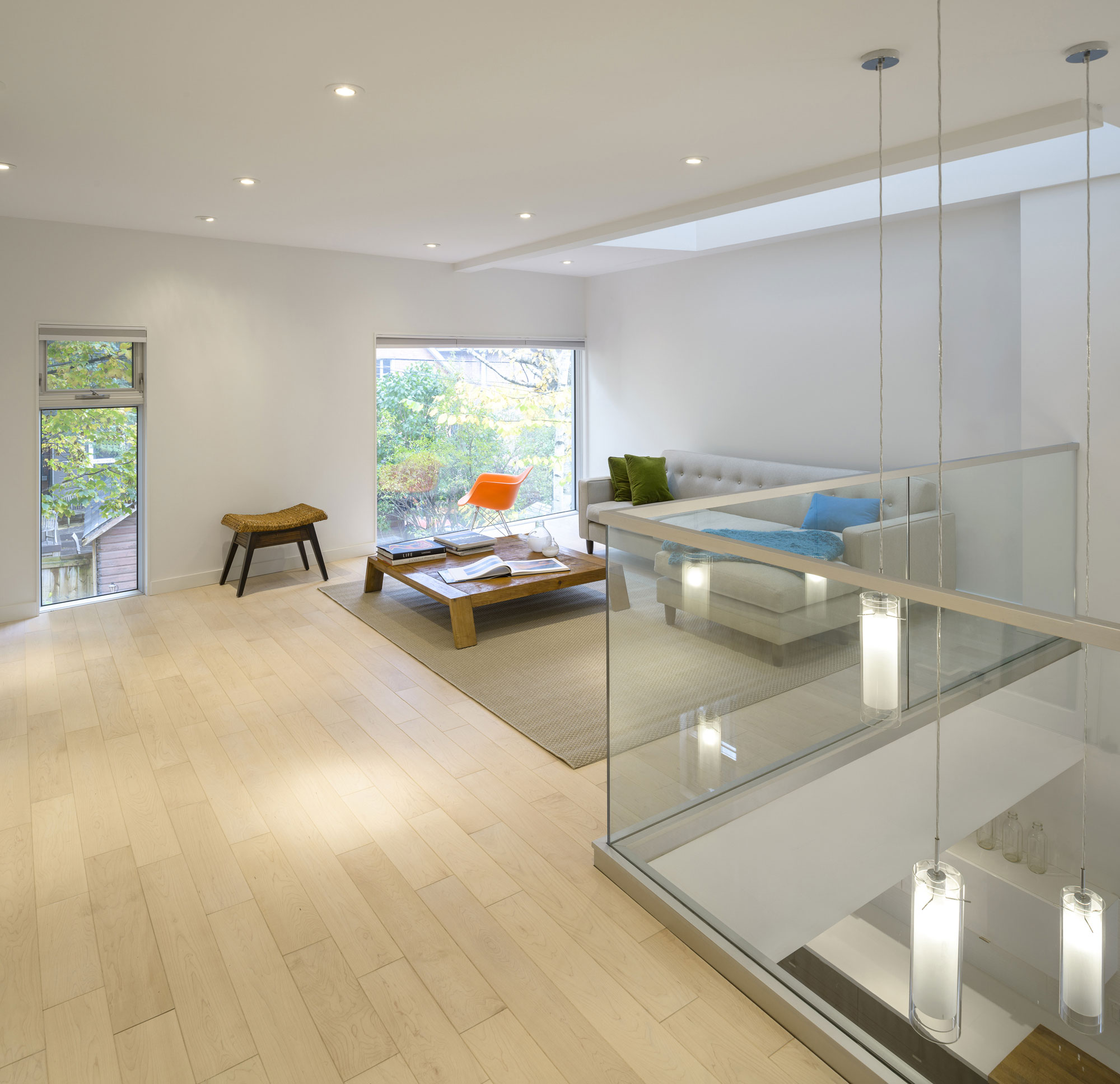 A 1890s Residence Turned into a Stylish Contemporary Home in Ottawa, Canada by Batay-Csorba Architects (10)