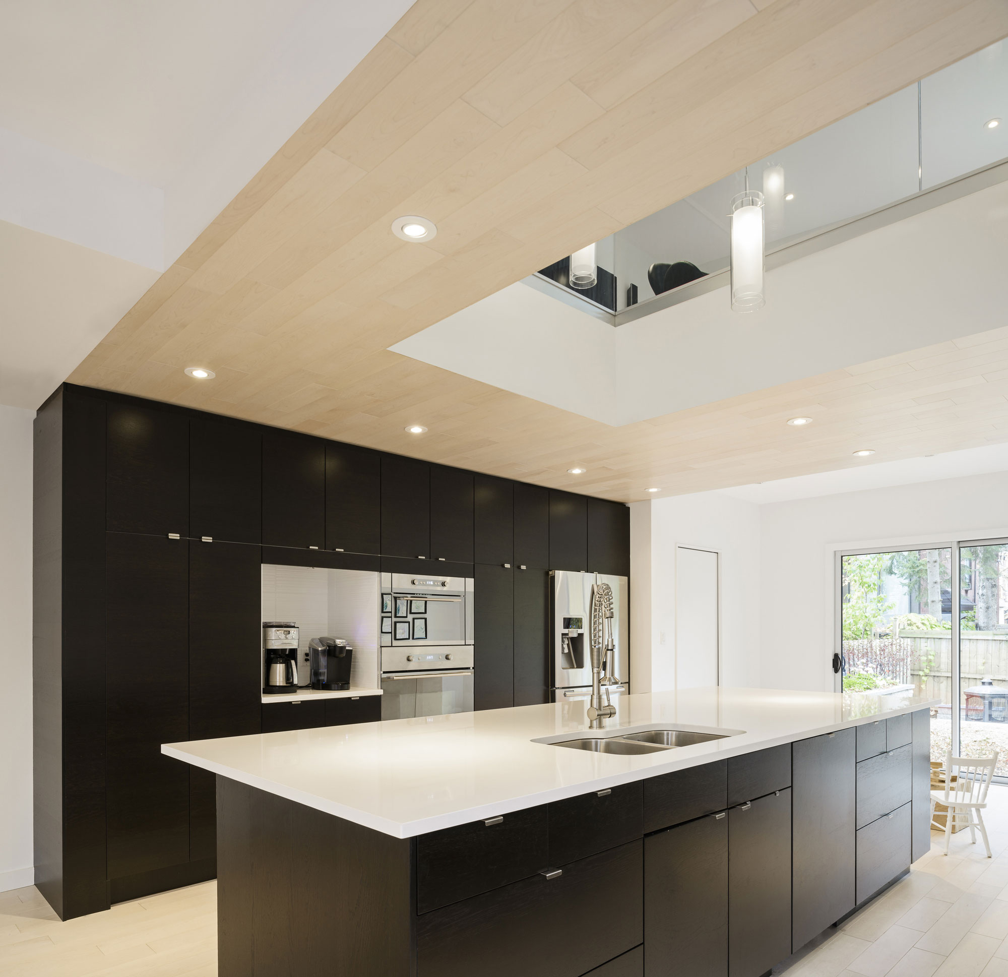 A 1890s Residence Turned into a Stylish Contemporary Home in Ottawa, Canada by Batay-Csorba Architects (13)