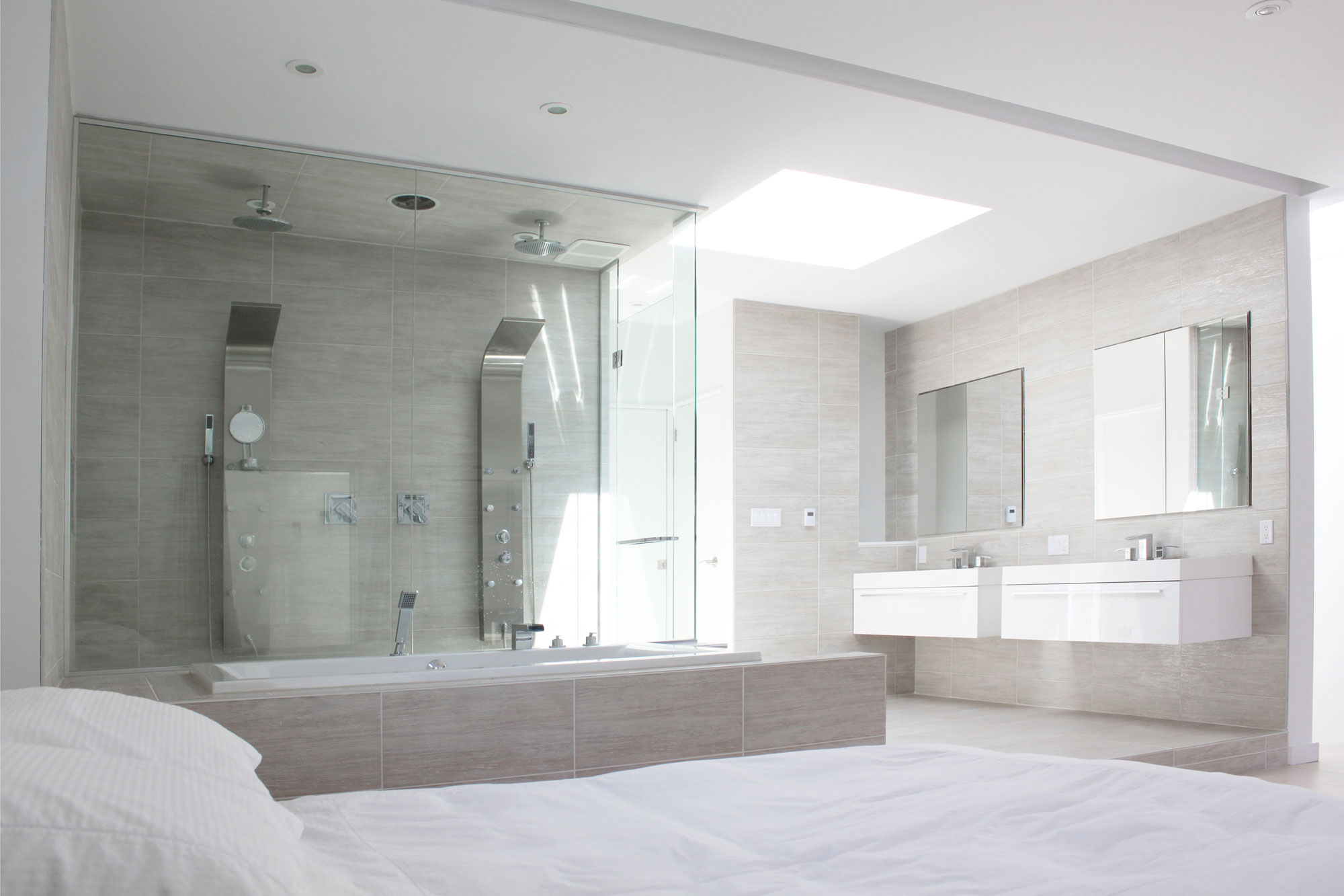 A 1890s Residence Turned into a Stylish Contemporary Home in Ottawa, Canada by Batay-Csorba Architects (18)