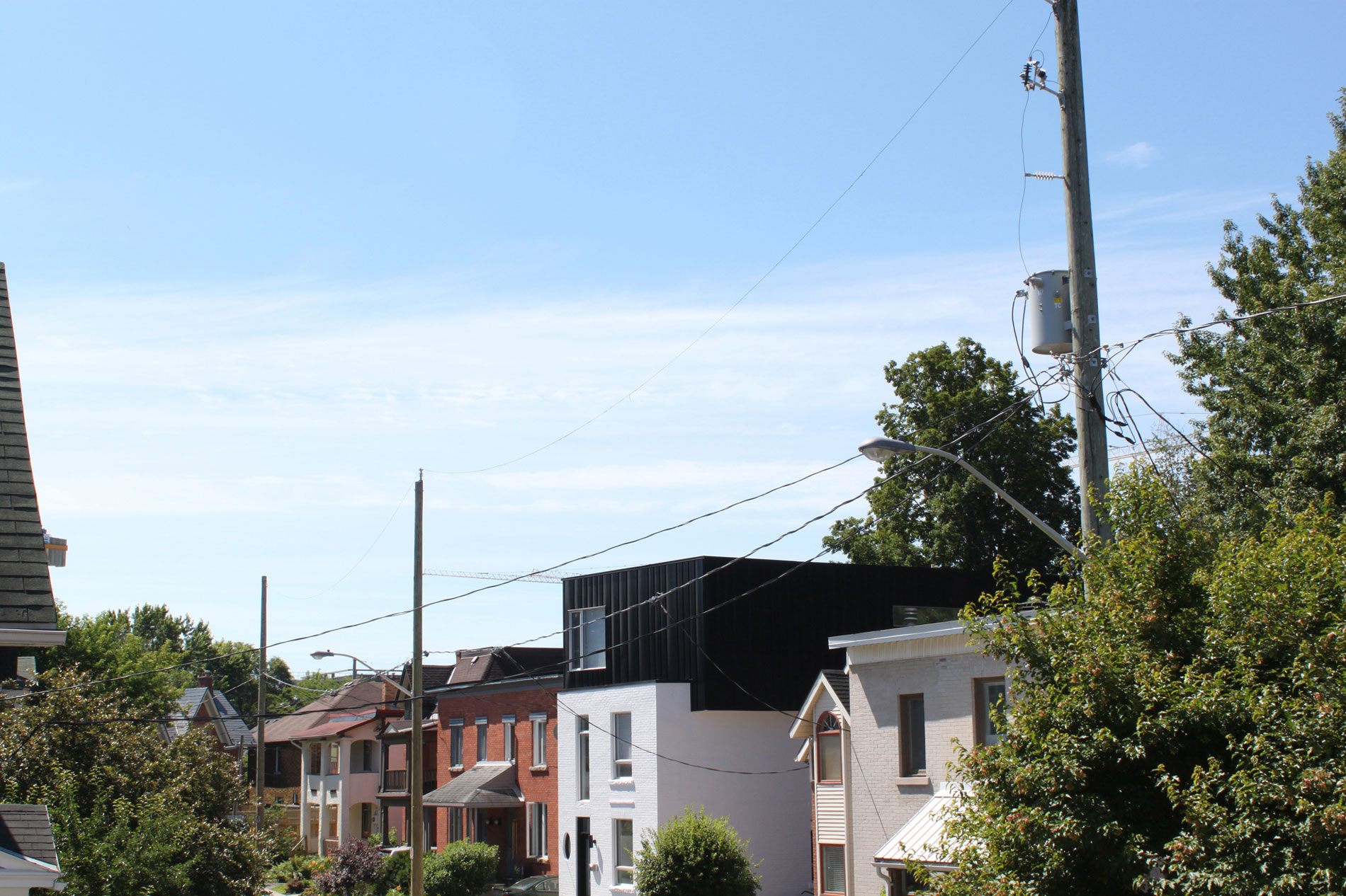A 1890s Residence Turned into a Stylish Contemporary Home in Ottawa, Canada by Batay-Csorba Architects (3)