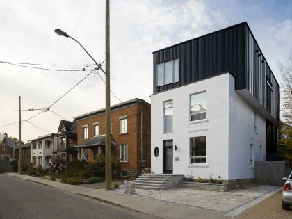 A 1890s Residence Turned into a Stylish Contemporary Home in Ottawa, Canada by Batay-Csorba Architects (4)