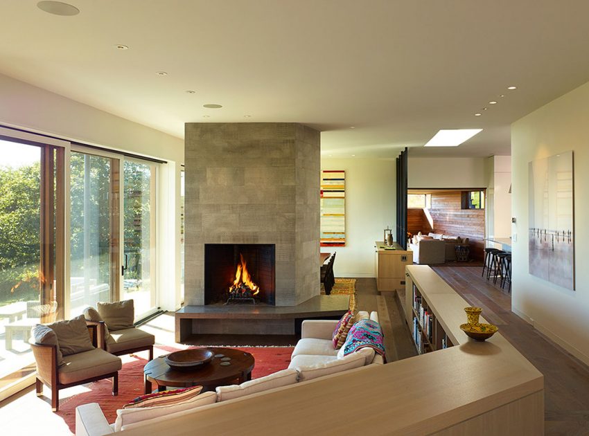 A Beautiful Contemporary Farmhouse with Luminous Interior in Massachusetts by Charles Rose Architects (15)
