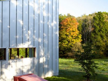 A Beautiful Contemporary Home for a Young Couple in Harlemville by Incorporated Architecture & Design (5)