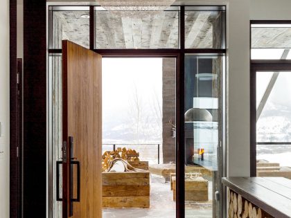 A Beautiful Contemporary Mountain Retreat Blended with Nature for a Couple in Jackson Hole, Wyoming by Pearson Design Group (9)