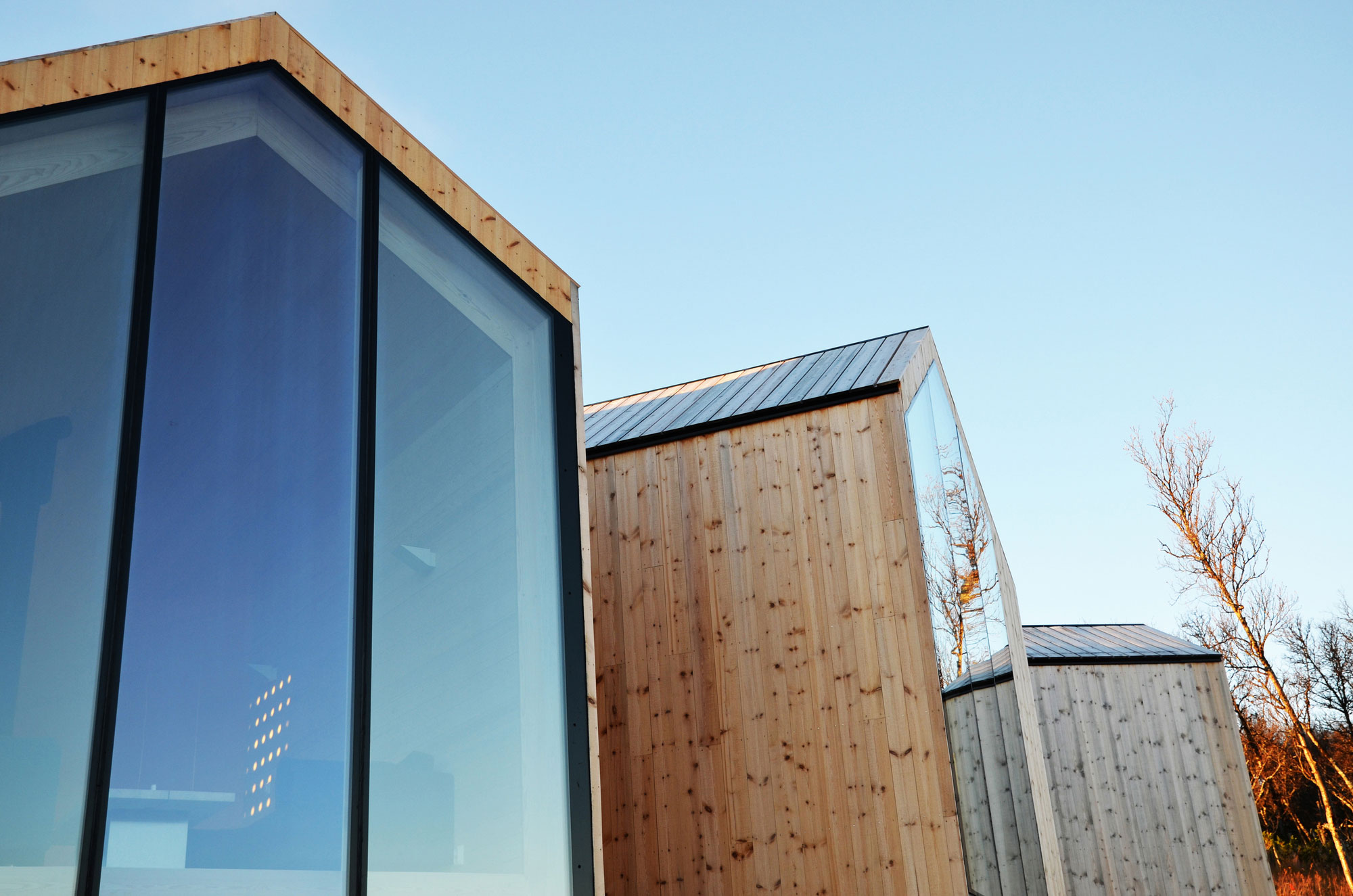 A Beautiful Mountain Home with Unique Character in Buskerud, Norway by Reiulf Ramstad Arkitekter (13)
