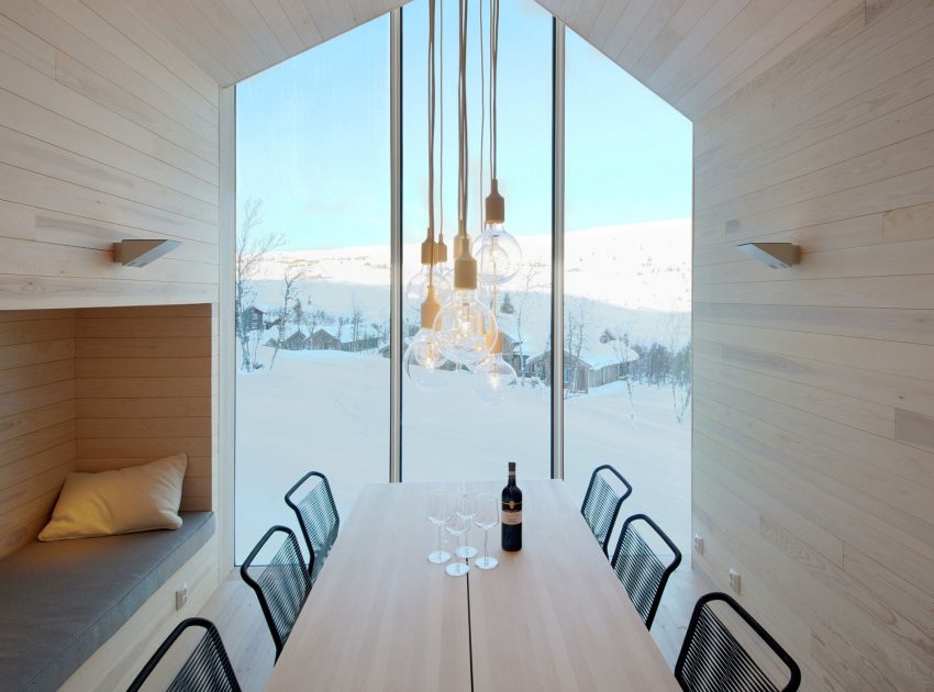 A Beautiful Mountain Home with Unique Character in Buskerud, Norway by Reiulf Ramstad Arkitekter (20)