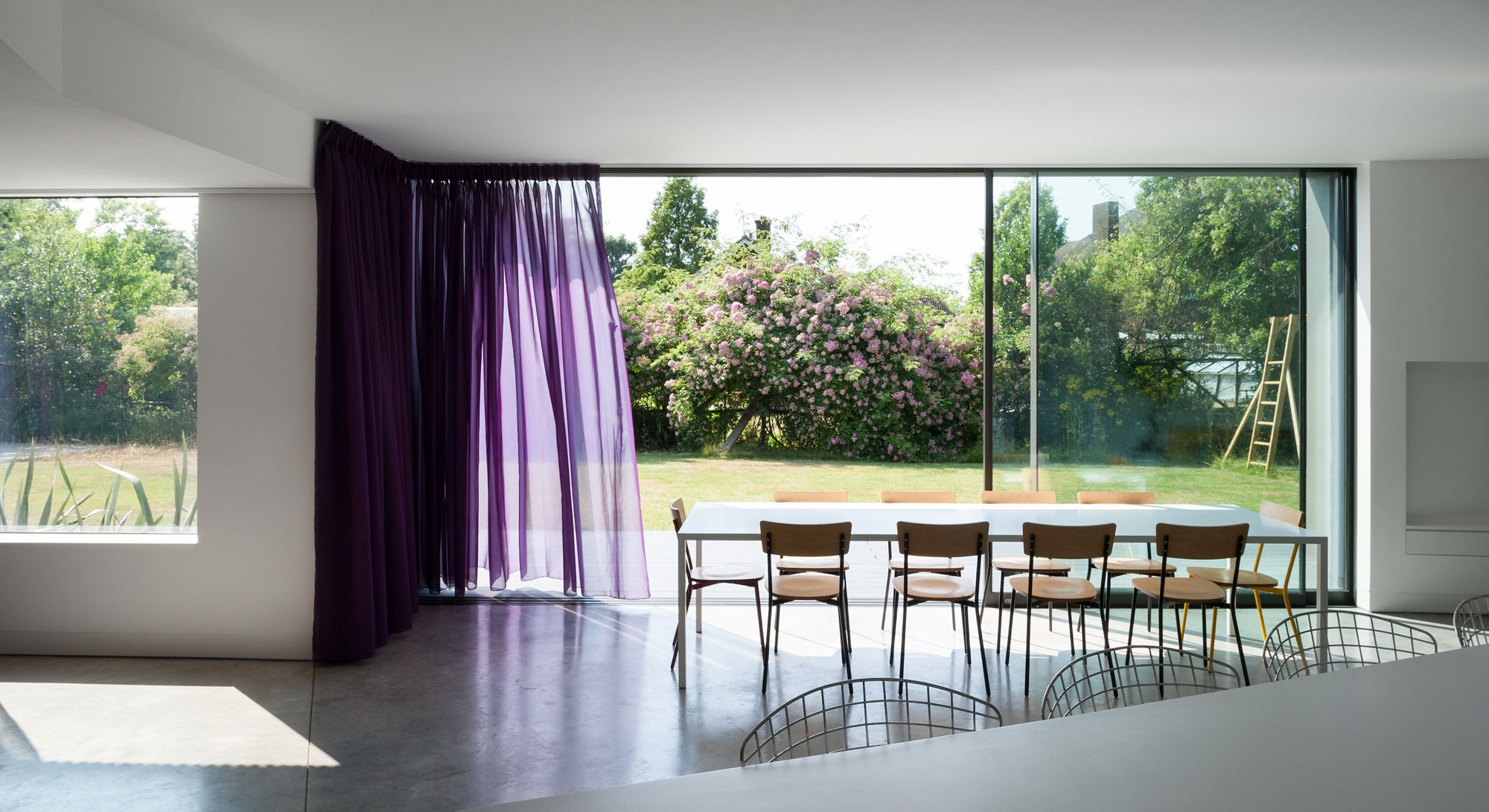 A Beautiful Multi-Faceted Modern Home for a Family of Three Generations in Surrey, England by SOUP Architects (14)