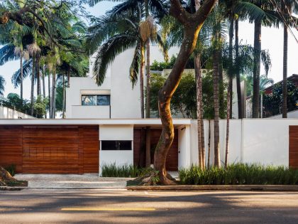 A Beautiful Rectangular House with a Mixture of Concrete and Steel Structures in São Paulo by Reinach Mendonça Arquitetos Associados (7)