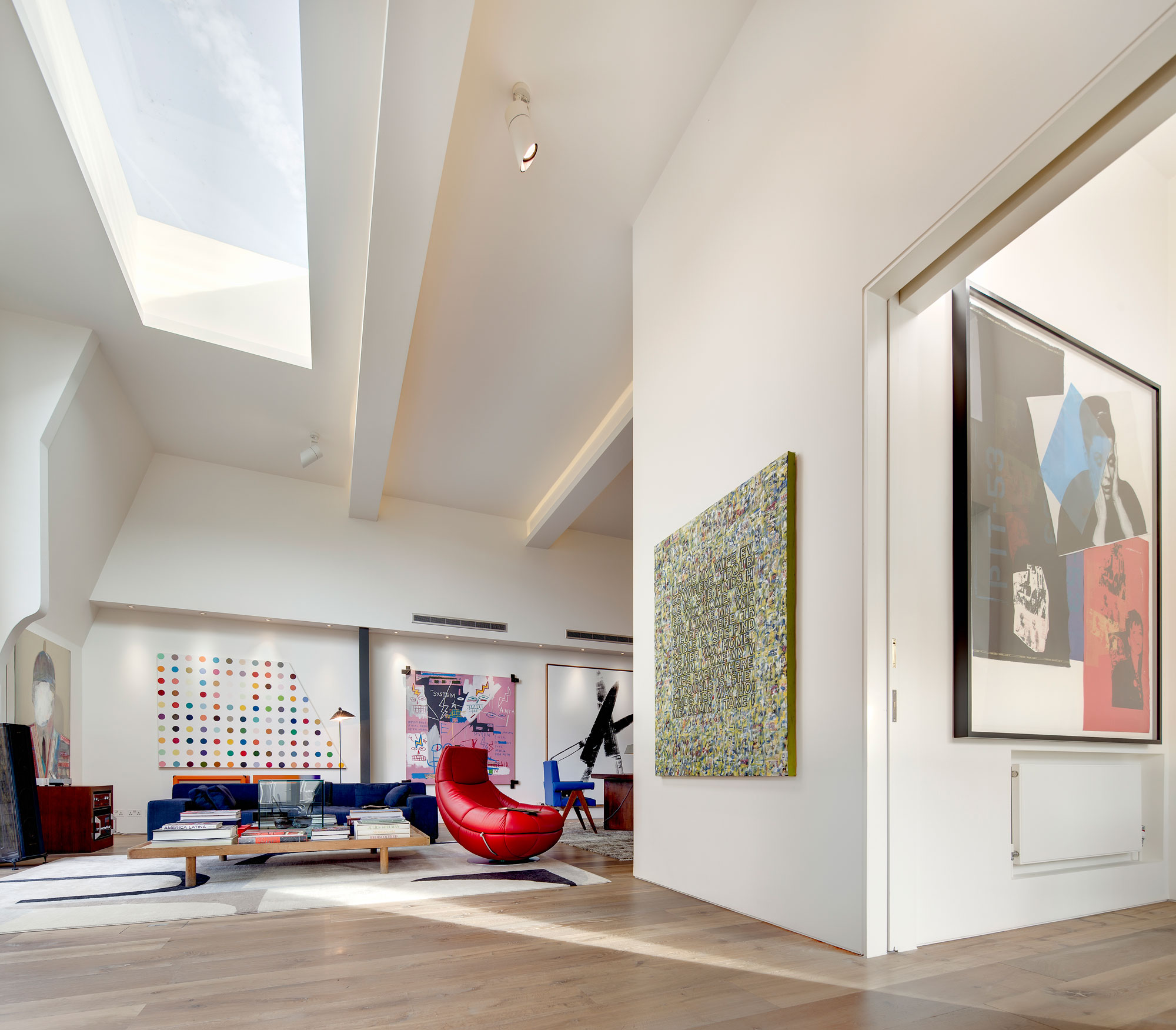 A Bright and Beautiful Family Home for Spectacular Art Collectors in London by DOSarchitects (6)