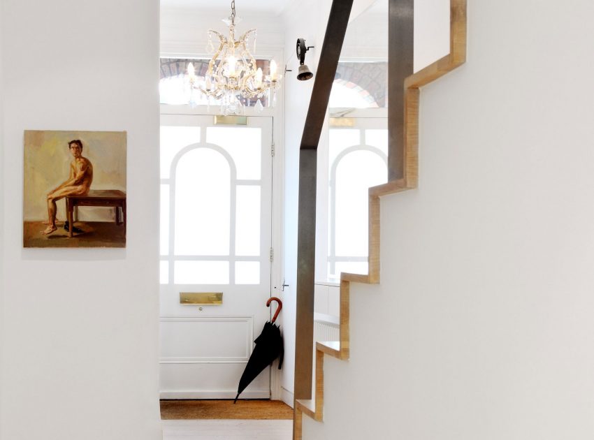 A Bright Contemporary Home with Plenty of Natural Light in London, England by Platform 5 Architects (12)