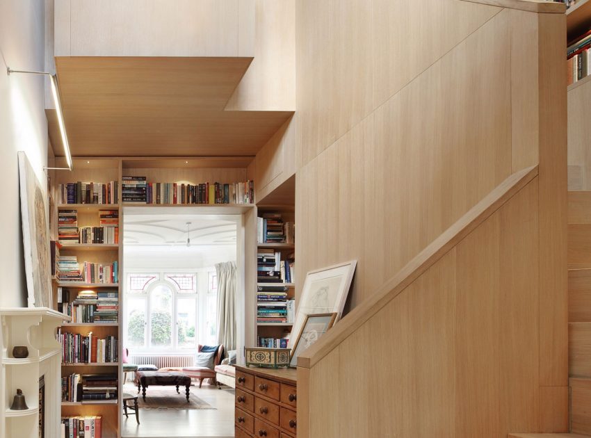 A Bright Contemporary Home with Plenty of Natural Light in London, England by Platform 5 Architects (9)