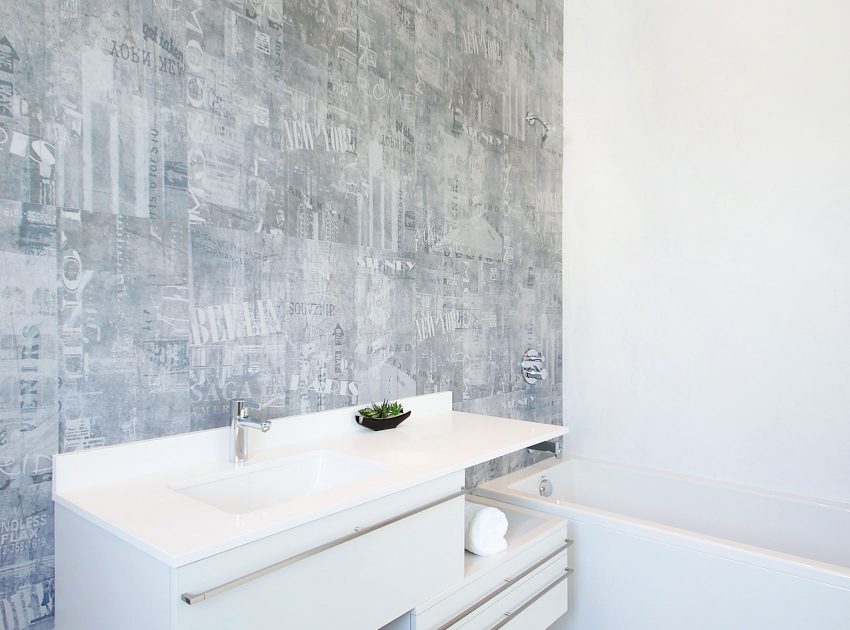 A Bright Contemporary Home with an Abundance of Windows and Skylights in Los Angeles by Amit Apel (28)