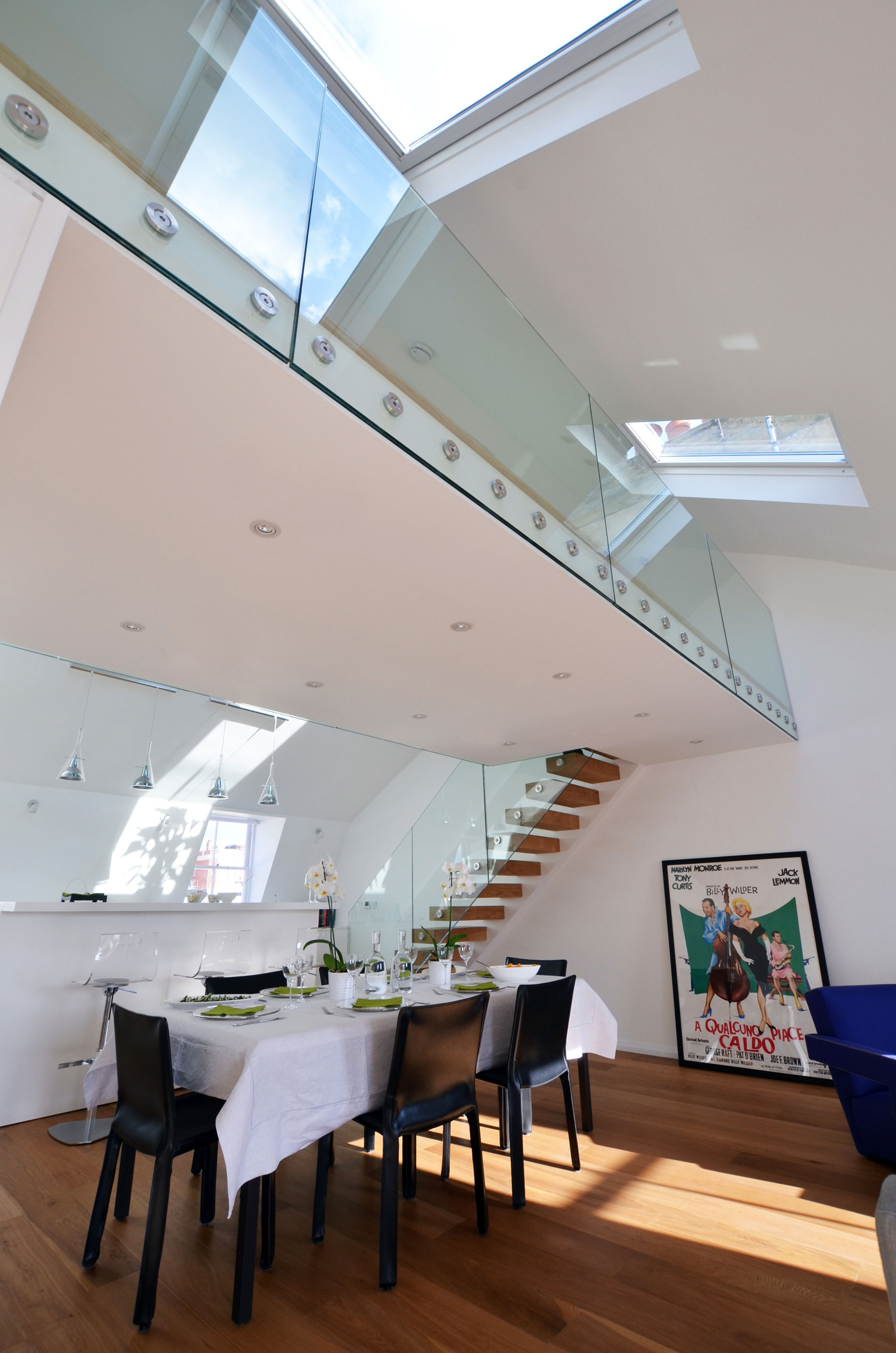 A Bright Modern Maisonette Apartment in the Heart of Maida Vale by Daniele Petteno Architecture Workshop (7)