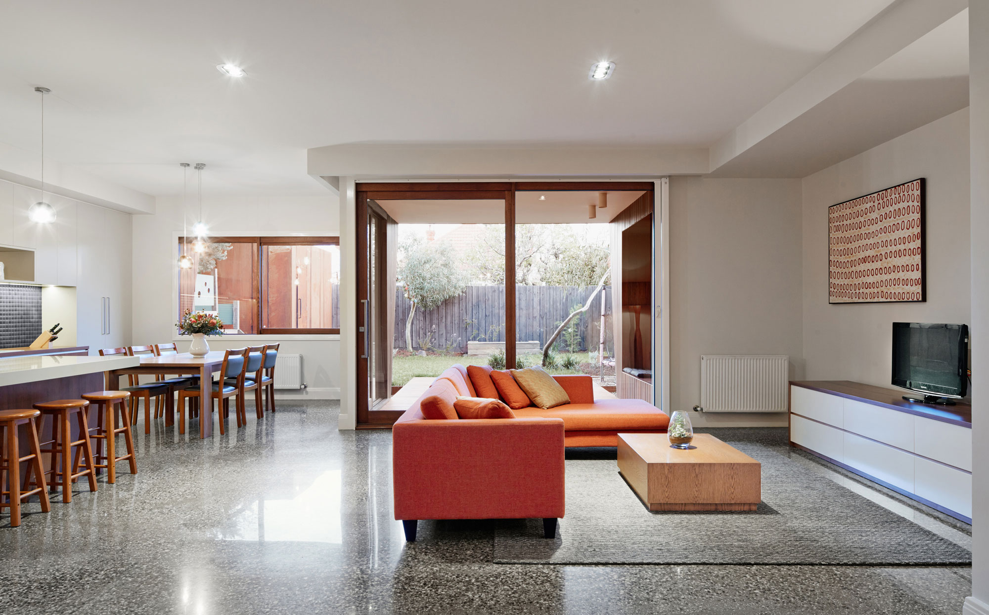 A Bright Timber-Clad Home with Vibrant and Luminous Interiors in Thornbury by Mesh Design (7)