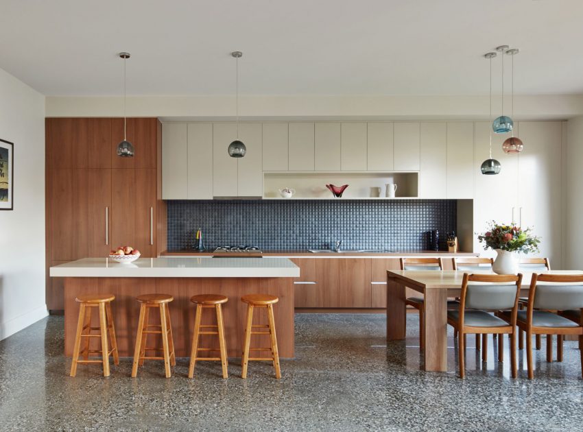 A Bright Timber-Clad Home with Vibrant and Luminous Interiors in Thornbury by Mesh Design (9)