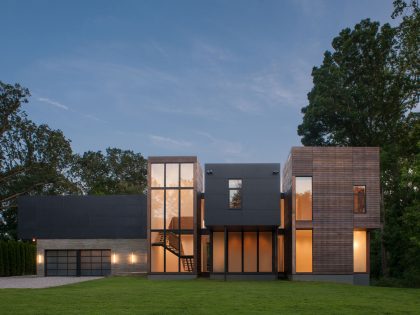 A Bright Contemporary Waterfront Home Overlaps Stone and Glass Volumes in Cabin John by Robert M. Gurney Architect (21)