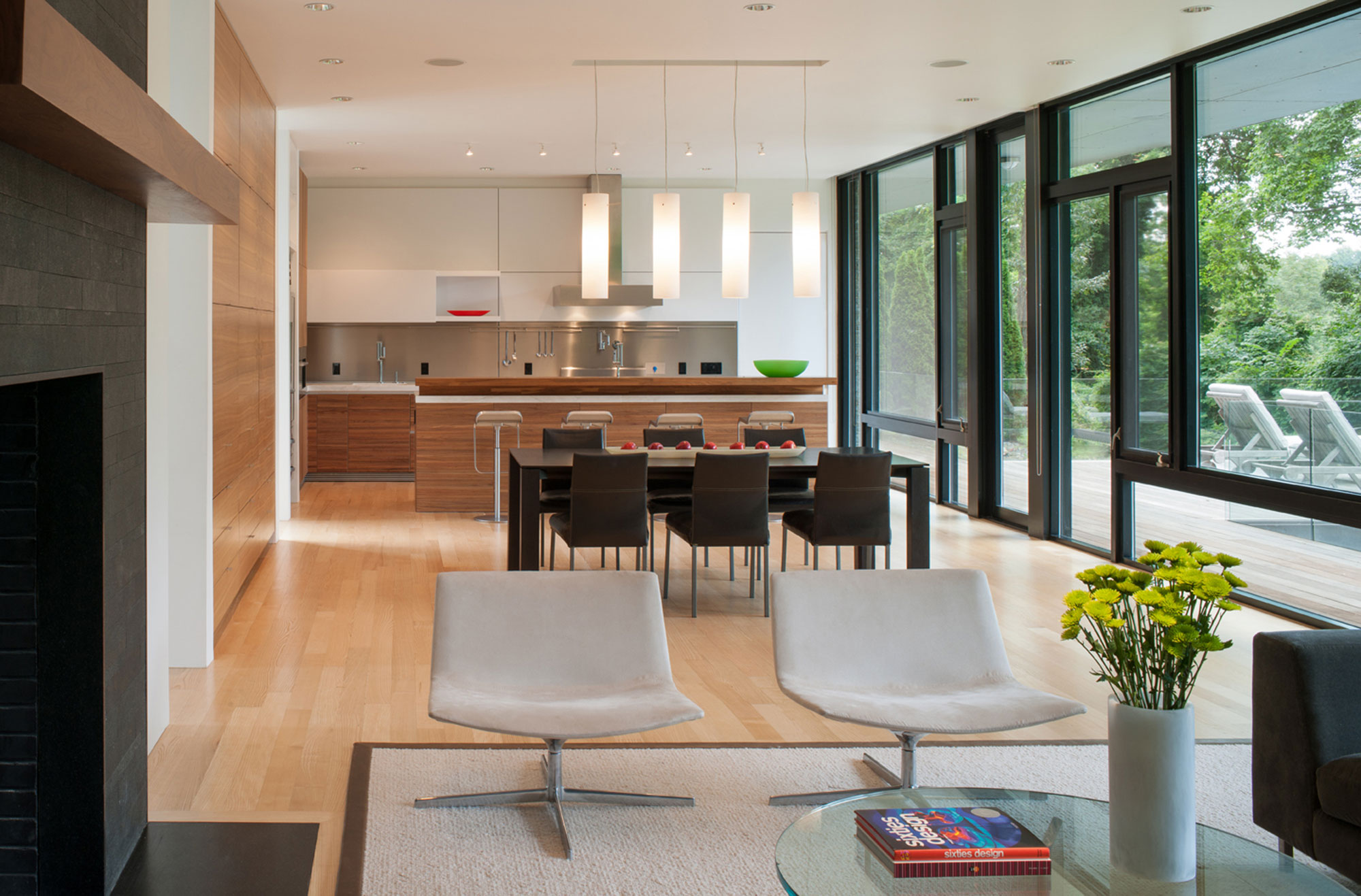 A Bright Contemporary Waterfront Home Overlaps Stone and Glass Volumes in Cabin John by Robert M. Gurney Architect (5)