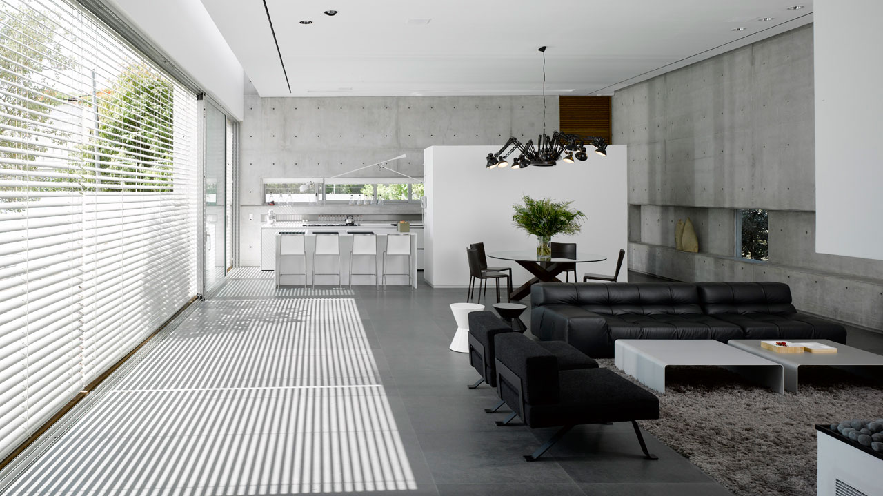 A Bright and Airy Contemporary Home with White and Concrete Surface in Tel Aviv by Axelrod Architects (2)